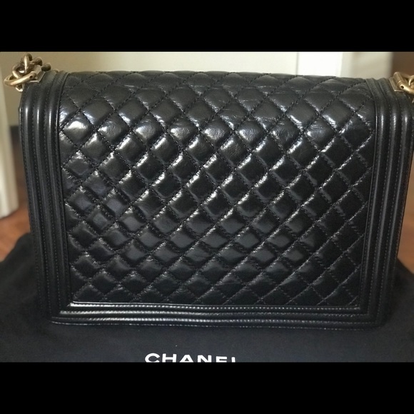 SOLD!!! Chanel Large Boy bag with GHW - Picture 2 of 8